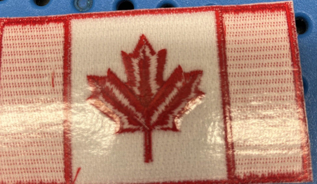 FLAG OF CANADA IRON ON / SEW ON EMBROIDERED PATCH - NEW1