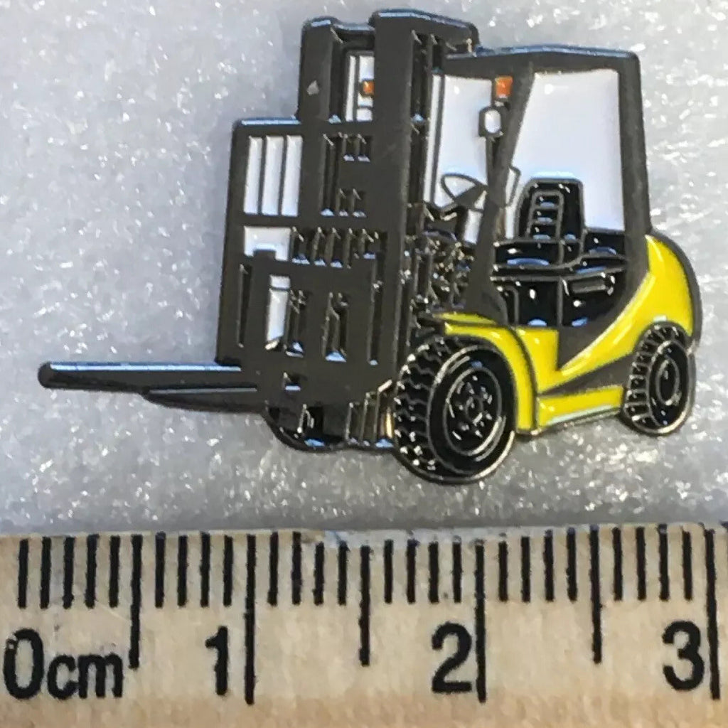 FORK LIFT TRUCK pin badge1