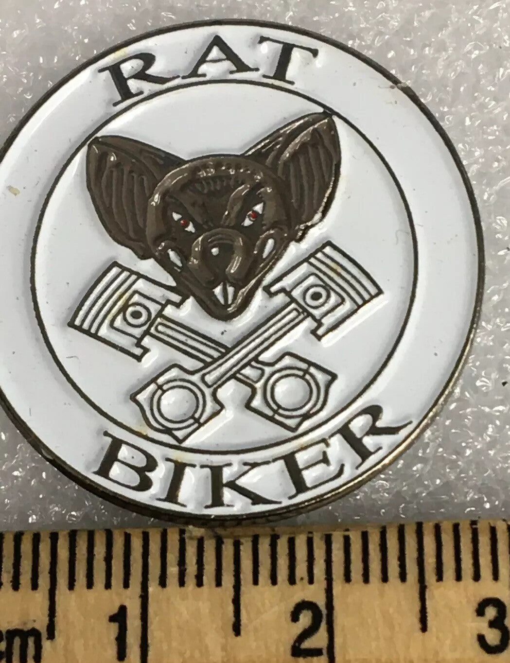 New Biker pin badge RAT BIKER1
