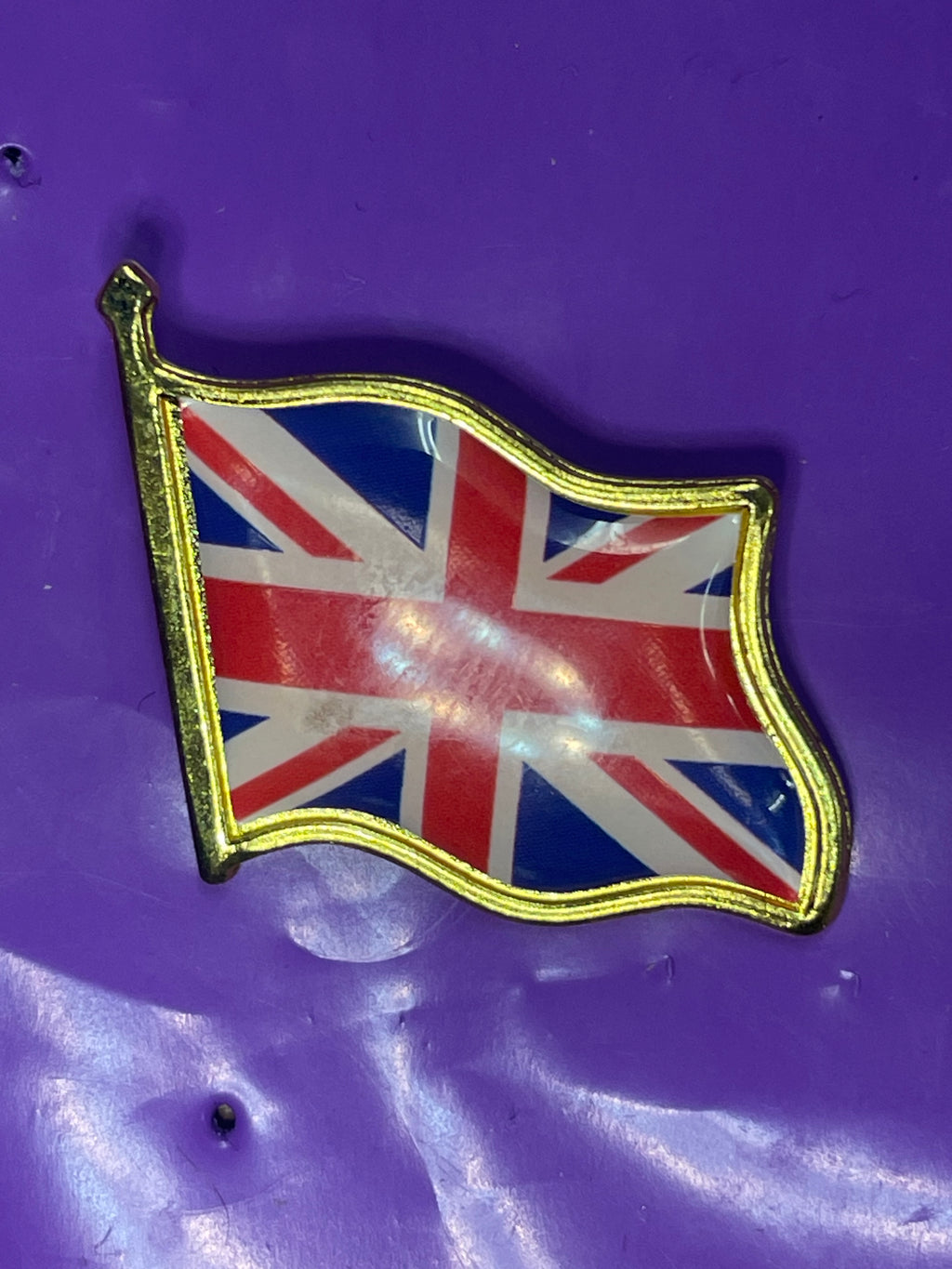 Waving Union Flag Pin Badge