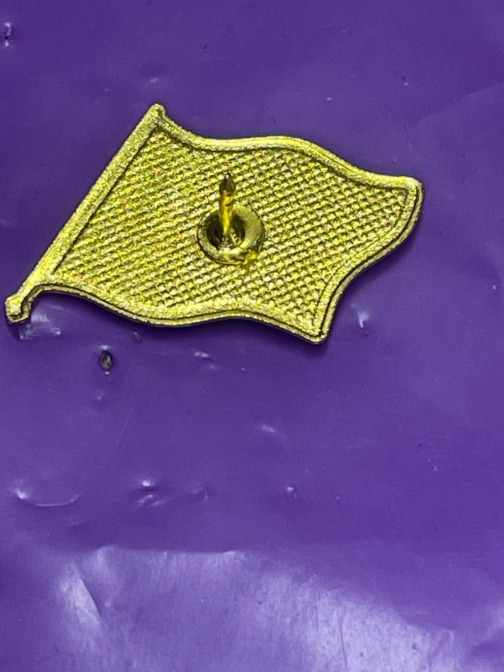 Waving Union Flag Pin Badge