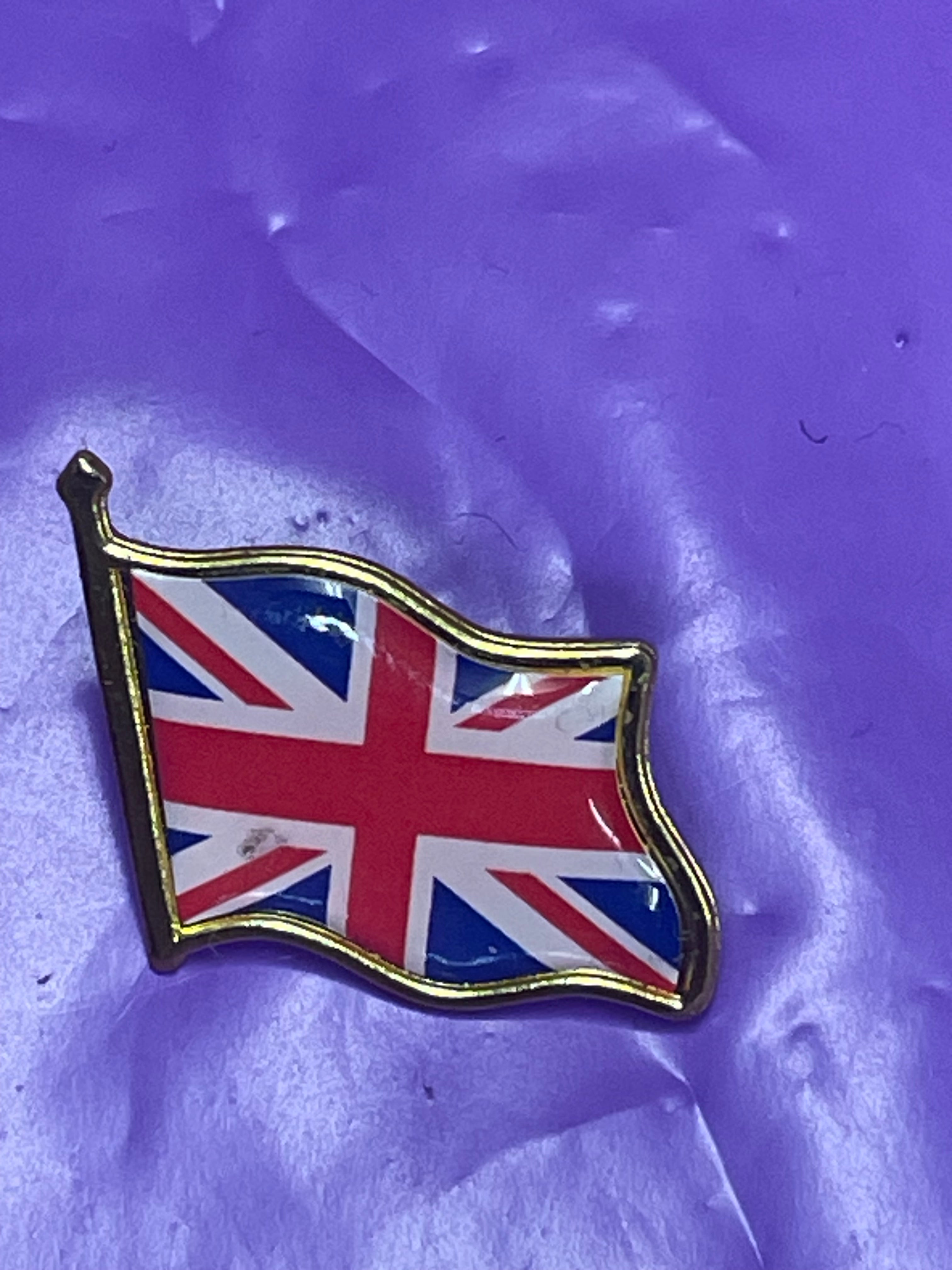 Waving Union Flag Pin Badge